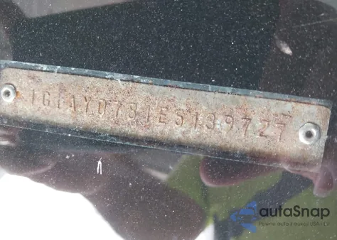 1984 Chevrolet Corvette z USA, uszkodzony, nr VIN 1G1AY0781E5139727